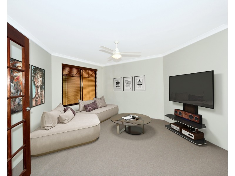 19 Rayner Promenade, Lakelands WA 6180