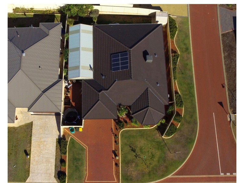 19 Rayner Promenade, Lakelands WA 6180