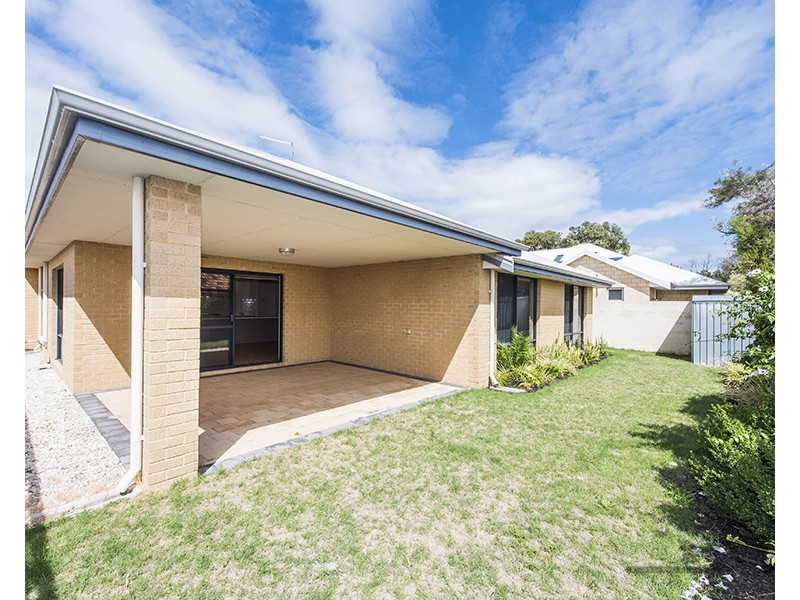 98 Hudson Drive, Dudley Park WA 6210