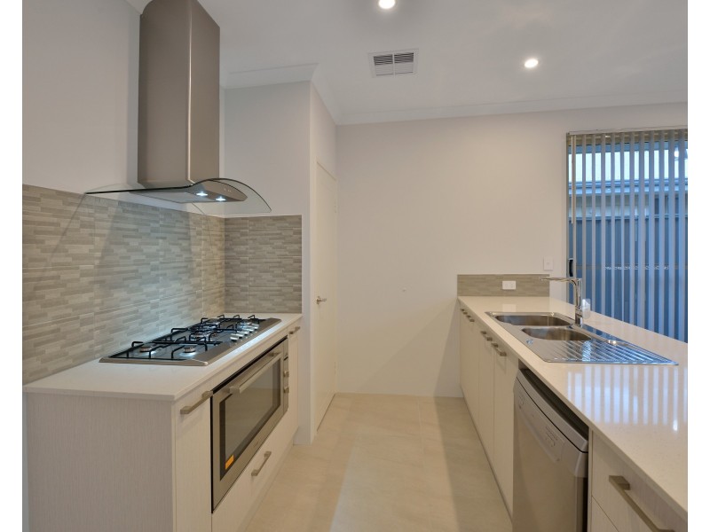 78 Bridgewater Boulevard, Erskine WA 6210