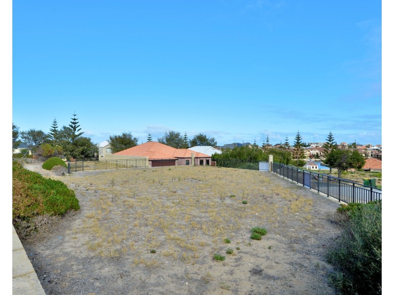 1 Mandjar Lane, Wannanup WA 6210