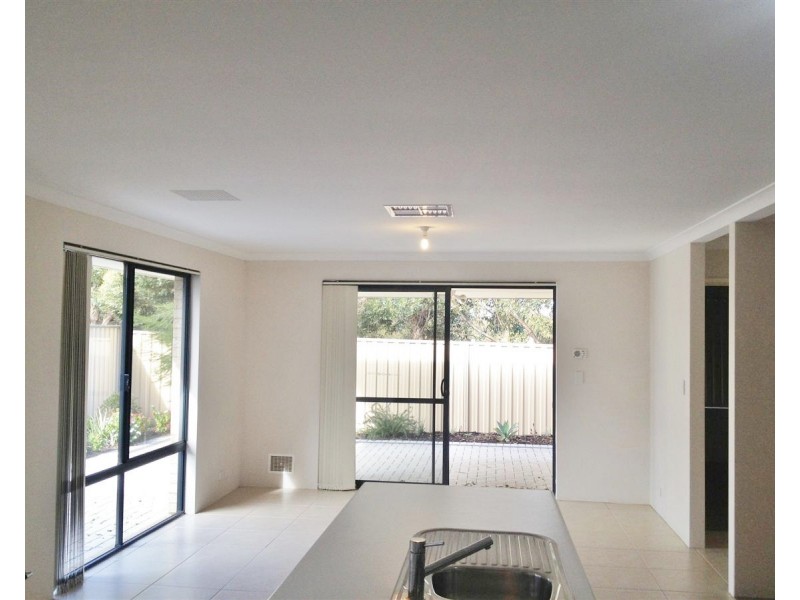 20 Menna Brace, Greenfields WA 6210