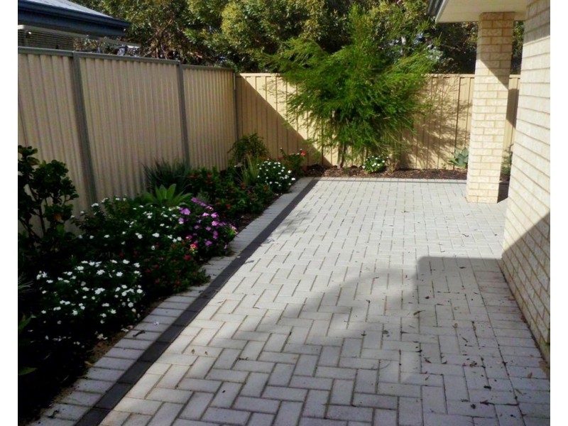 20 Menna Brace, Greenfields WA 6210
