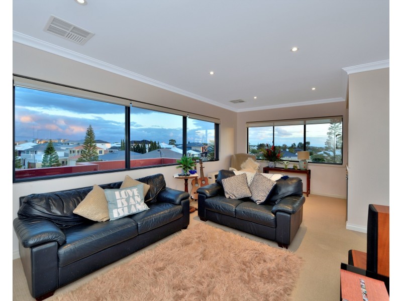 1 Storm Lane, Wannanup WA 6210