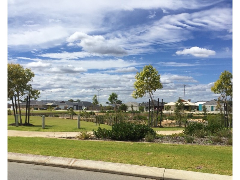 31  Tuscan Way, Karnup WA 6176