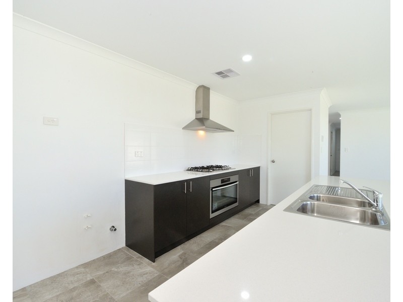 31  Tuscan Way, Karnup WA 6176