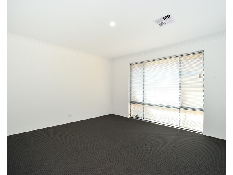 31  Tuscan Way, Karnup WA 6176