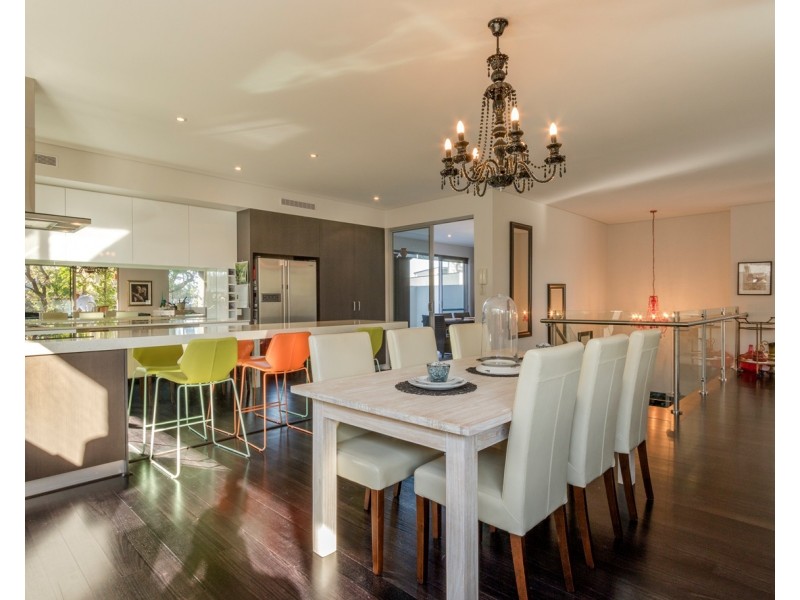 29 Whimbrel Crescent, Coodanup WA 6210