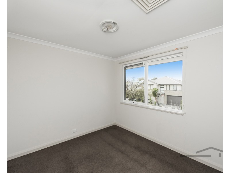 43 Middleton Loop, Meadow Springs WA 6210