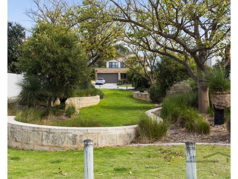 43 Middleton Loop, Meadow Springs WA 6210