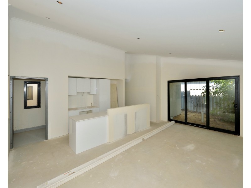 53 Cooper Street, Mandurah WA 6210