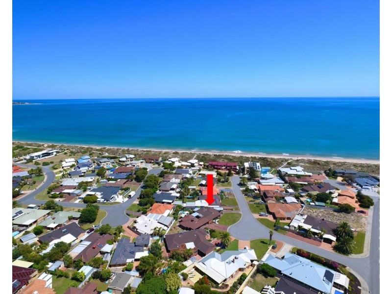 12A Rocklea Place, Silver Sands WA 6210