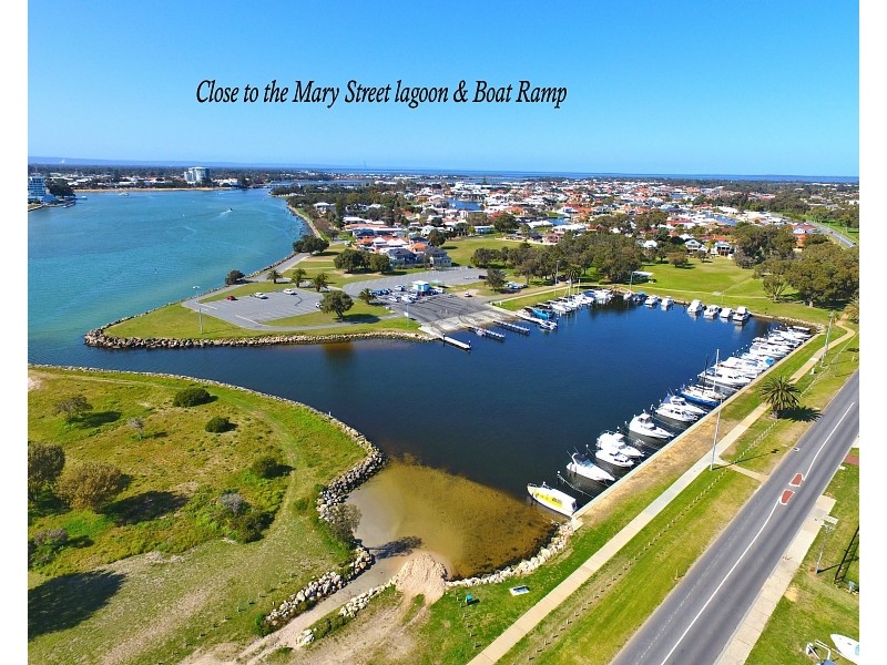 11 Oversby Street, Halls Head WA 6210