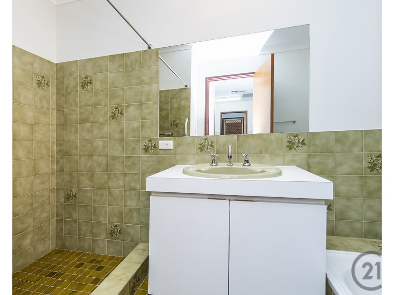 13/12 Creery Street, Dudley Park WA 6210