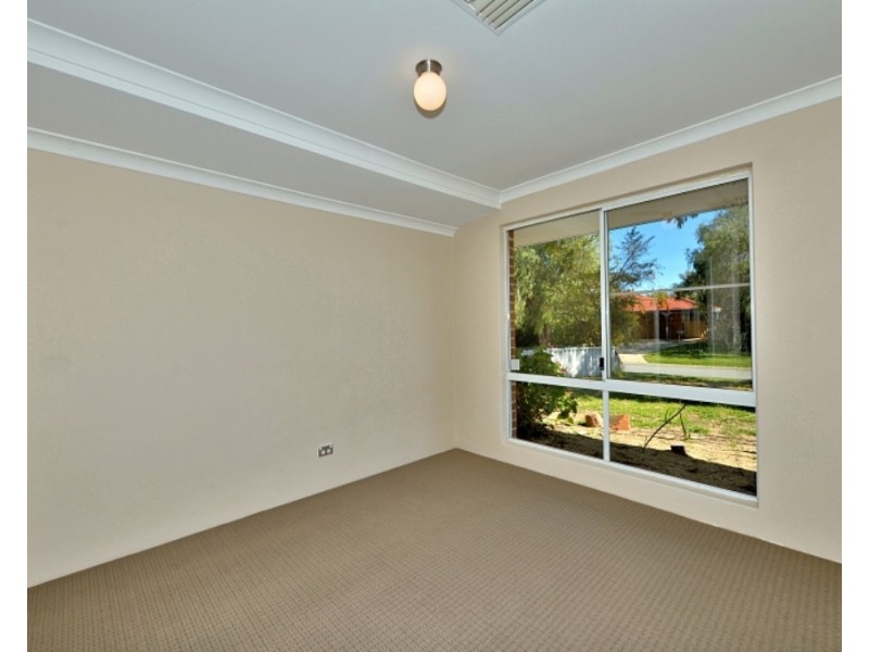 5 Buchanan Elbow, Greenfields WA 6210