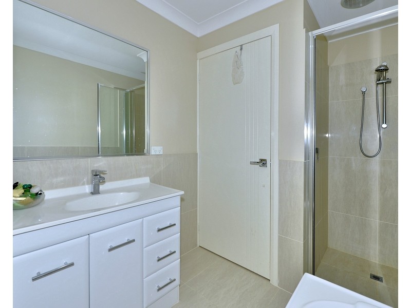 21 Katinka Retreat, Dudley Park WA 6210