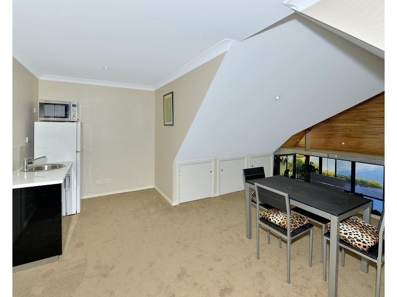 21 Katinka Retreat, Dudley Park WA 6210