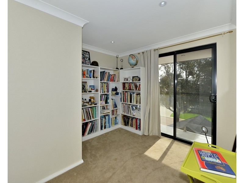 21 Katinka Retreat, Dudley Park WA 6210