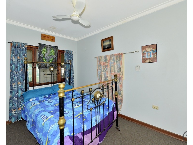 17 Janice Avenue, Falcon WA 6210