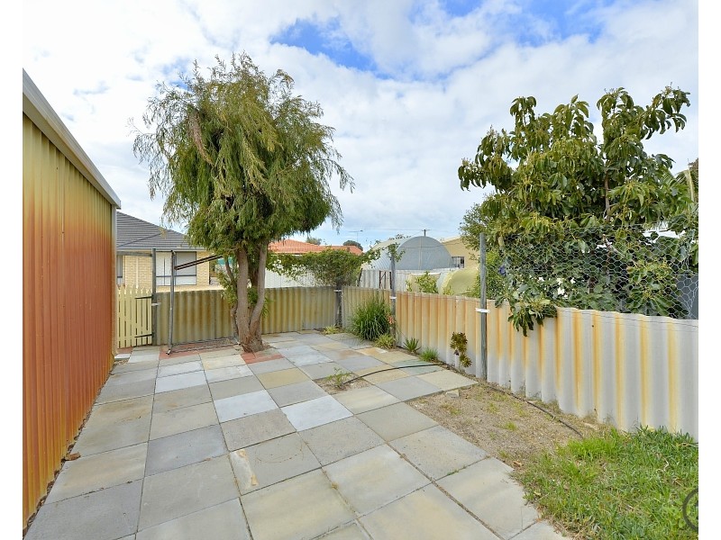 17 Janice Avenue, Falcon WA 6210