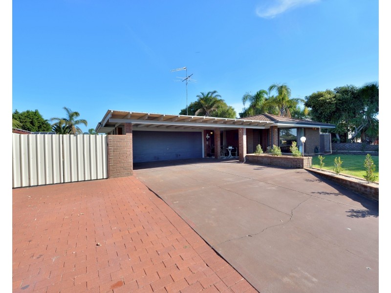 41 Peelwood Parade, Halls Head WA 6210