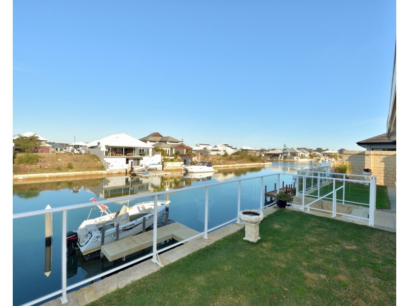 56 Sandpiper Island Retreat, Wannanup WA 6210