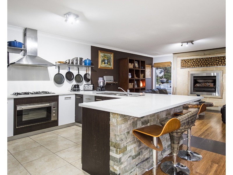 54 Lakeway Retreat, Dawesville WA 6211