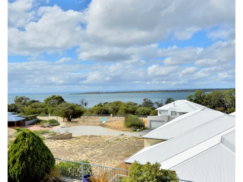 18 Hyden Loop, Dawesville WA 6211
