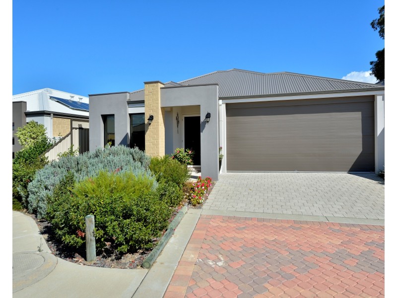 4 Warru Place, Erskine WA 6210