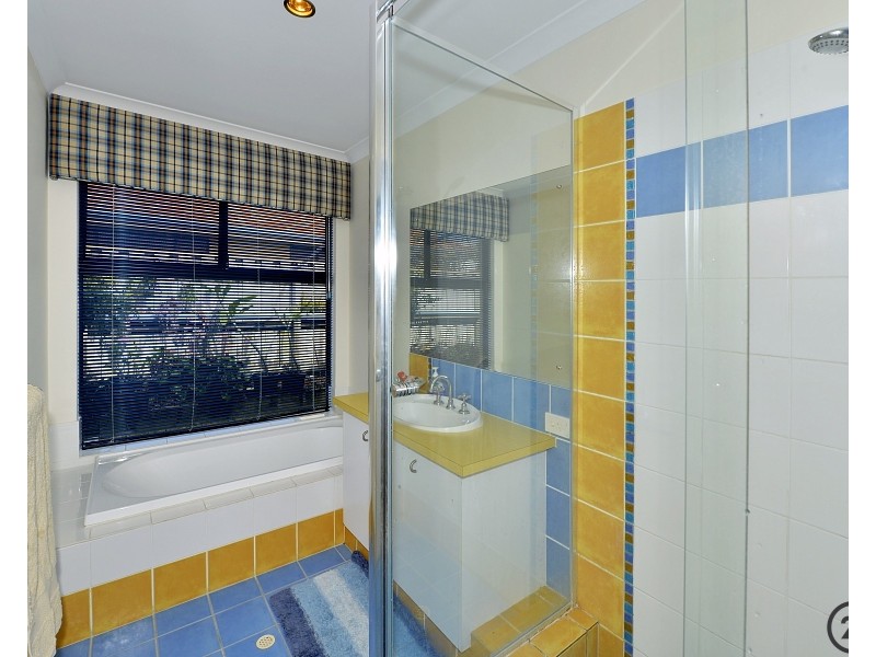 6 Cohen Vista, Lakelands WA 6180