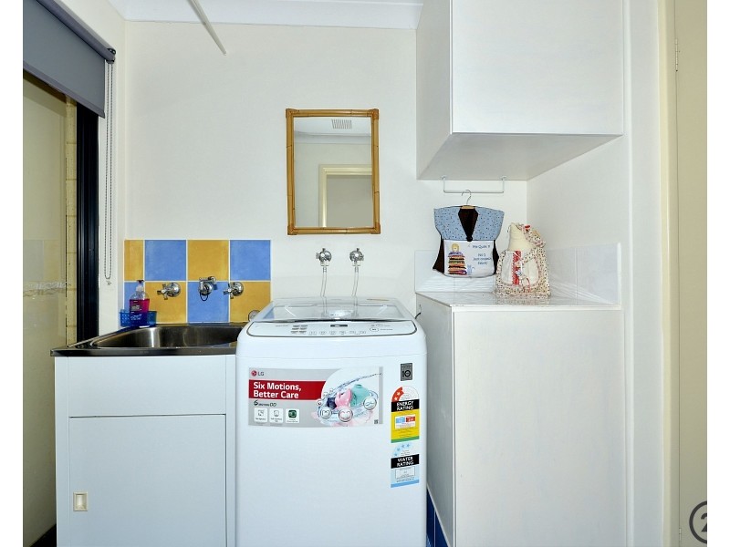 6 Cohen Vista, Lakelands WA 6180