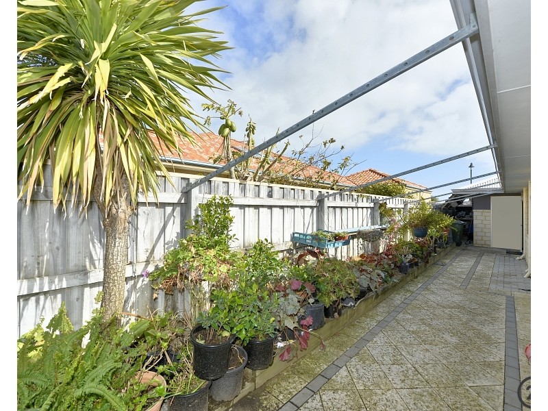 6 Cohen Vista, Lakelands WA 6180