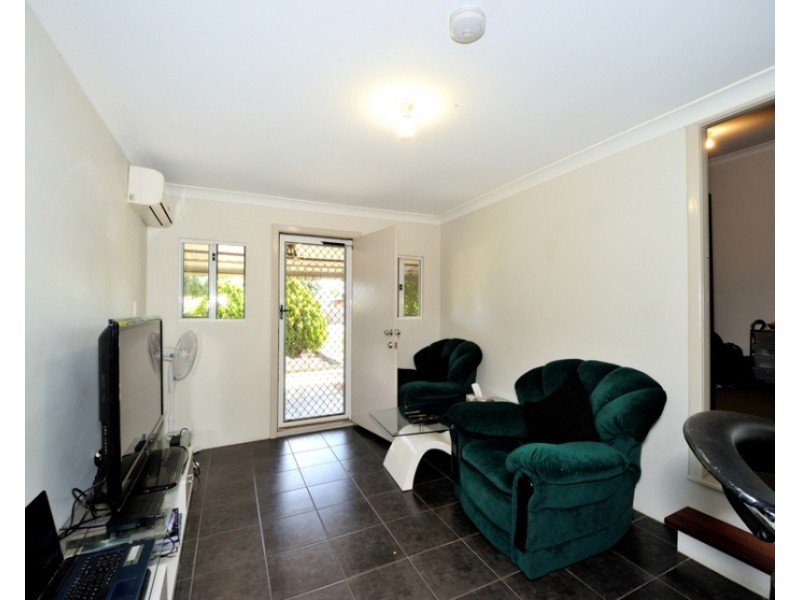 33 Eacott Street, Mandurah WA 6210