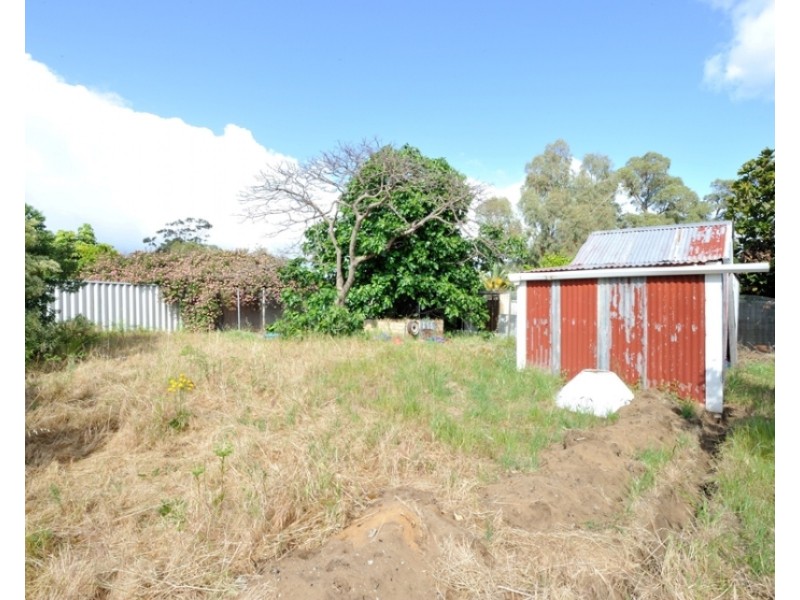 33 Eacott Street, Mandurah WA 6210