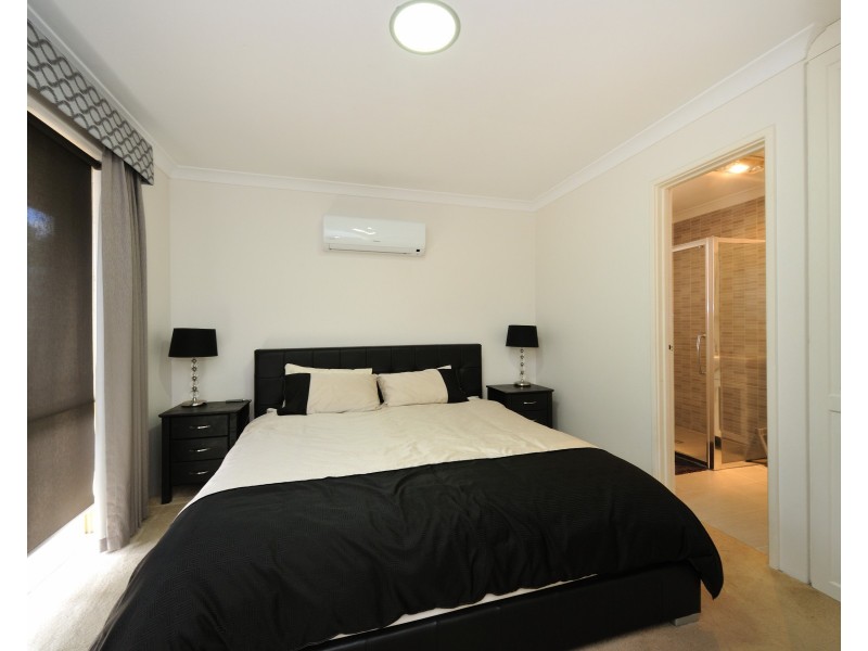 52 McLarty Road, Halls Head WA 6210