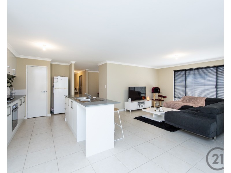 20 Gilroyd Way, Golden Bay WA 6174