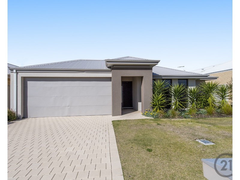 20 Gilroyd Way, Golden Bay WA 6174