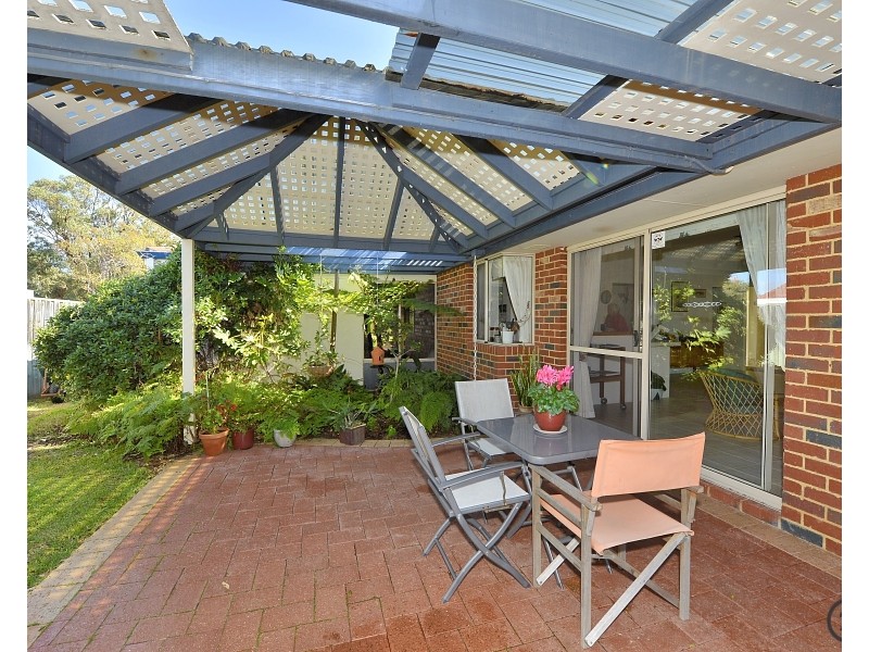 36 Pebble Beach Boulevard, Meadow Springs WA 6210