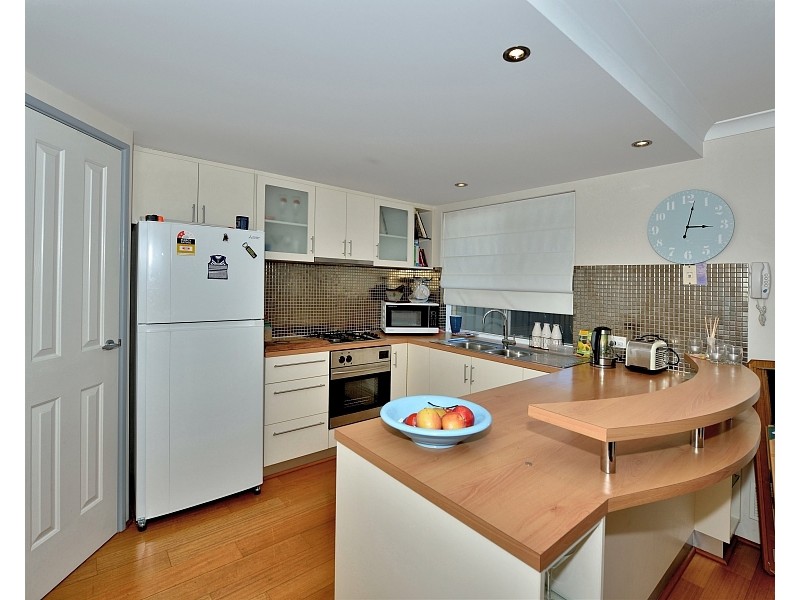 4/47 Tuckey Street, Mandurah WA 6210
