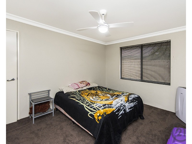 5 Karri Karri Pass, Lakelands WA 6180