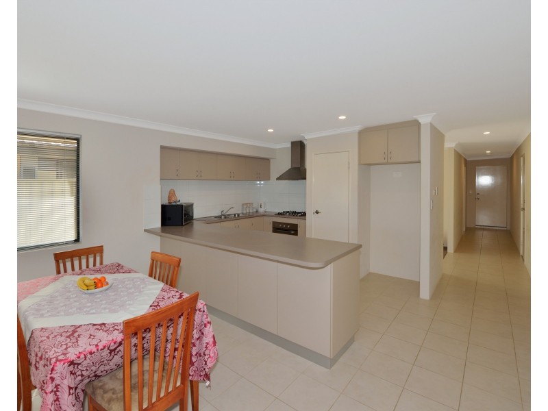 38 Pegus Meander, South Yunderup WA 6208