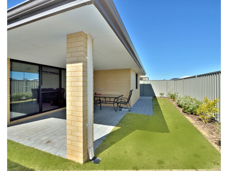 38 Pegus Meander, South Yunderup WA 6208
