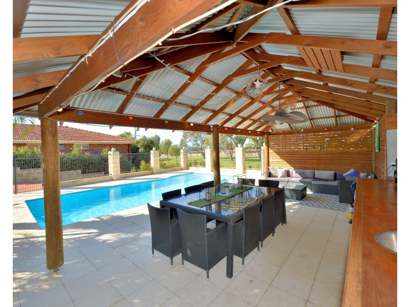 12 Dalrymple Terrace, Halls Head WA 6210