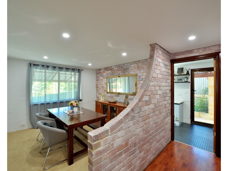 12 Dalrymple Terrace, Halls Head WA 6210