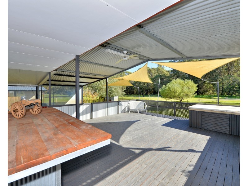 4 Haub Road, Lake Clifton WA 6215