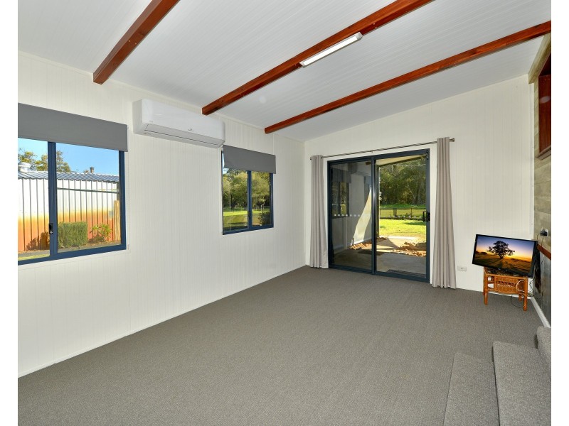 4 Haub Road, Lake Clifton WA 6215