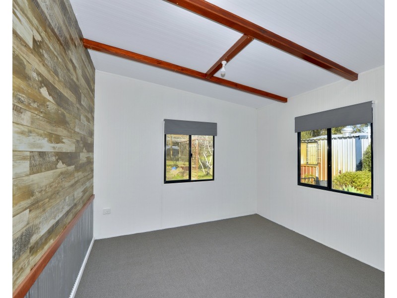 4 Haub Road, Lake Clifton WA 6215