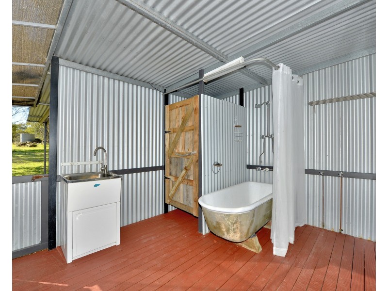 4 Haub Road, Lake Clifton WA 6215