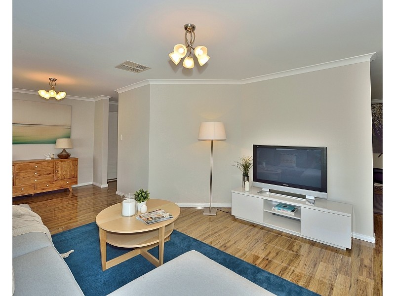 2 Meda Close, Greenfields WA 6210