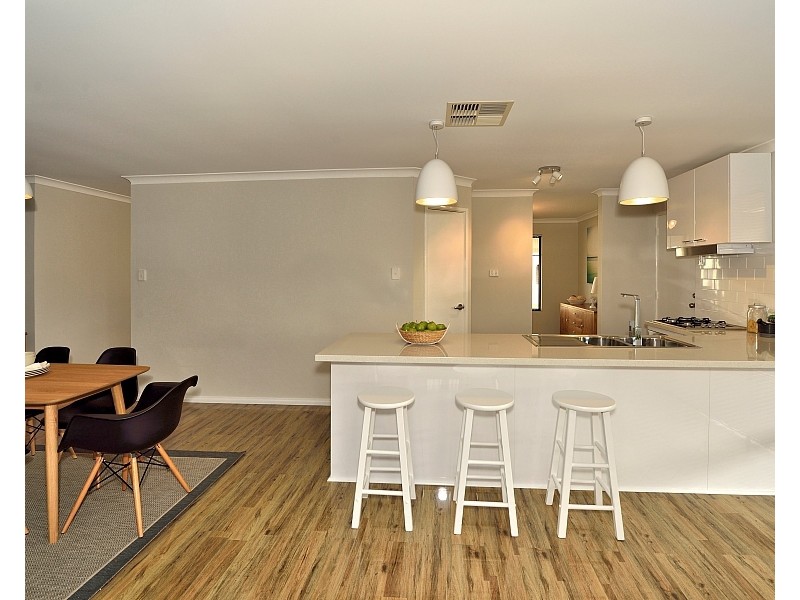 2 Meda Close, Greenfields WA 6210